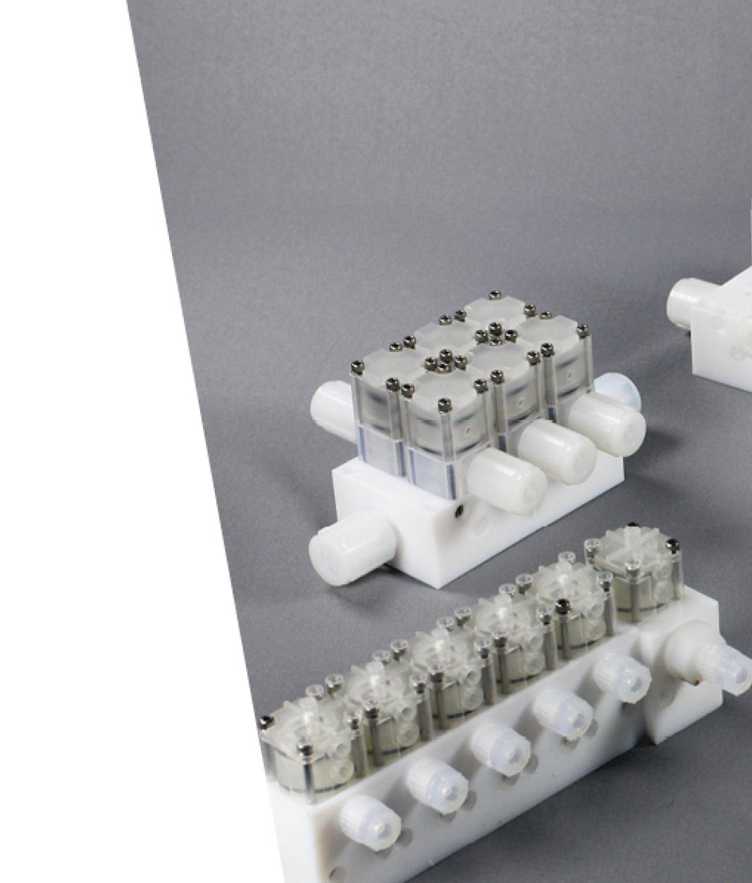 Furon Manifold Article